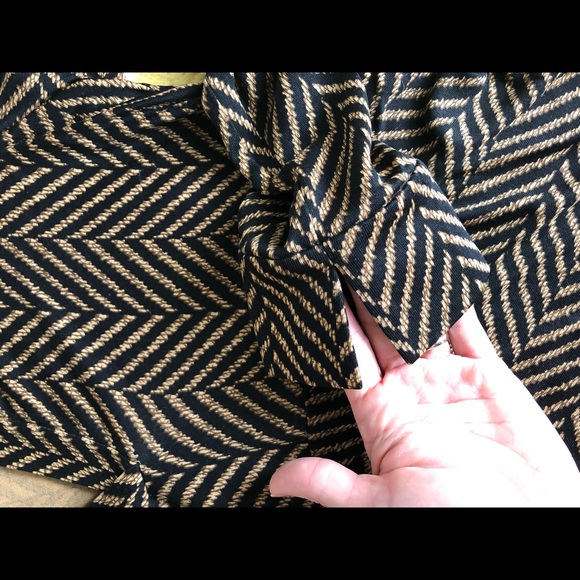 Diane Von Furstenburg Silk Maternity Blouse - Picture 4 of 5